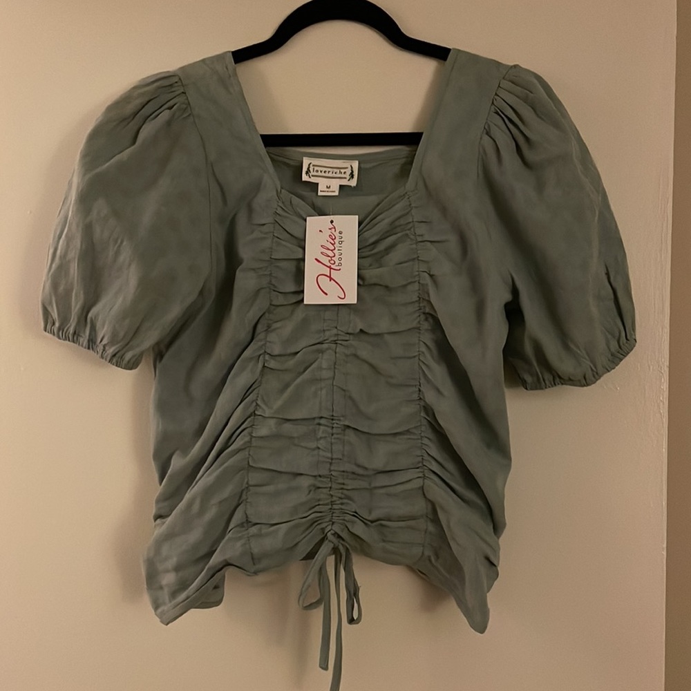 NWT Ruched Fabric Top - Picture 2 of 4